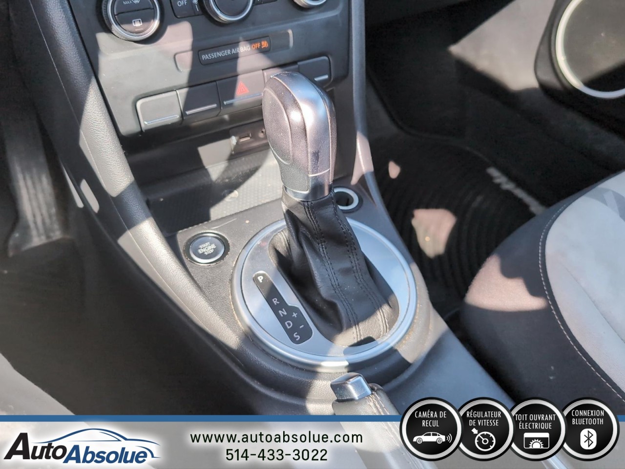 2018 Volkswagen Beetle - Image 15