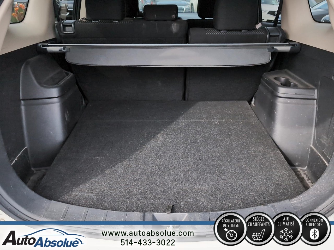 2016 Mitsubishi Outlander - Image 6