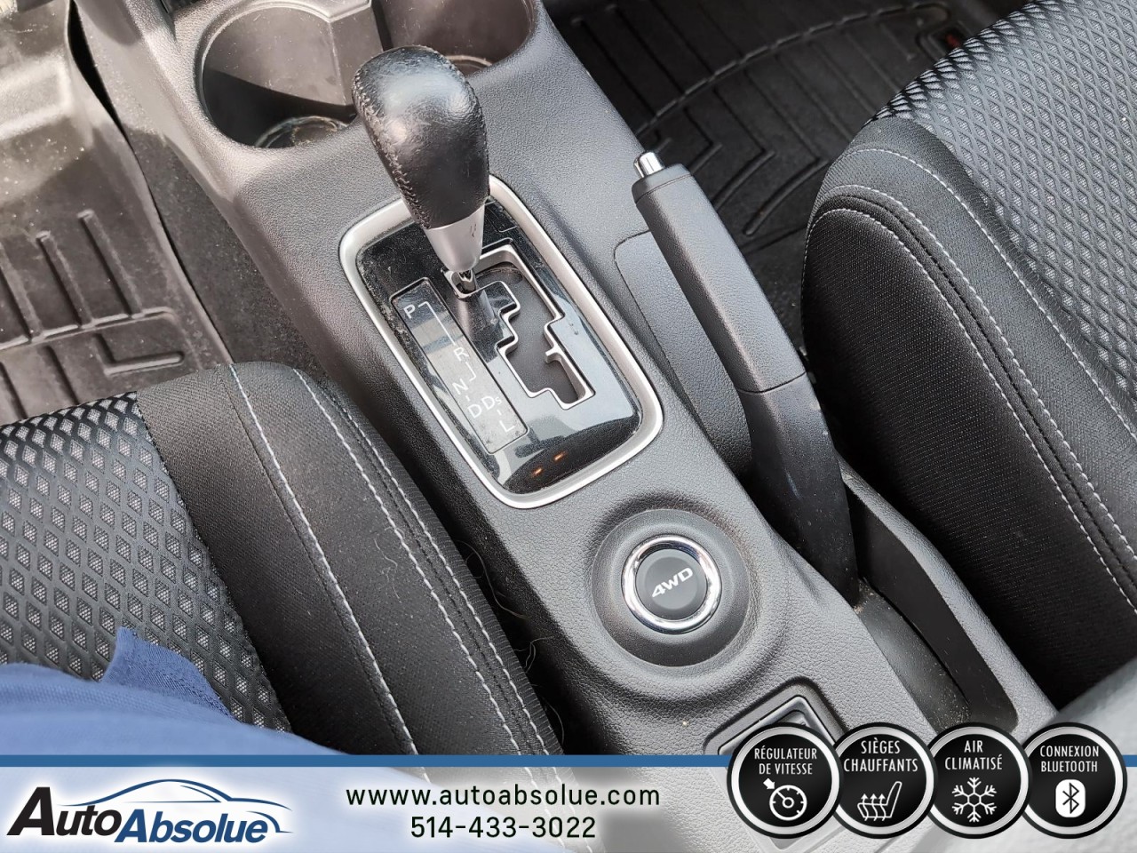 2016 Mitsubishi Outlander - Image 15