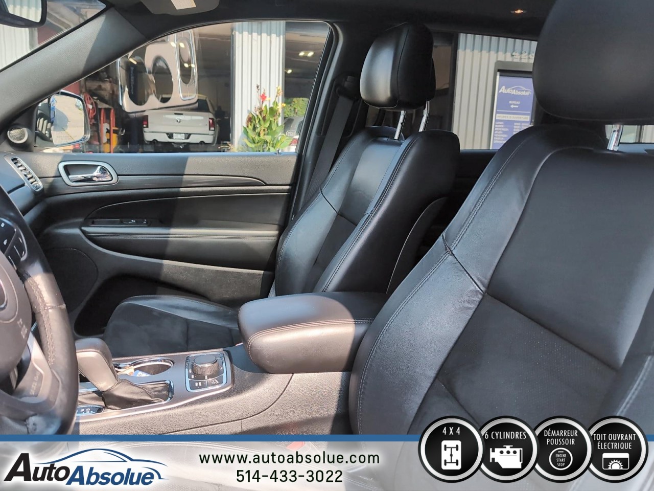 2020 Jeep Grand Cherokee - Image 10