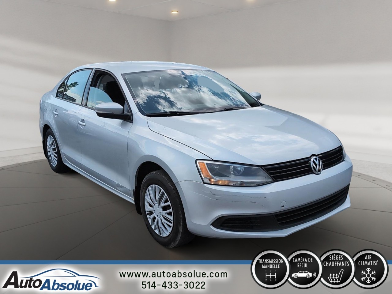 2014 Volkswagen Jetta - Image 2