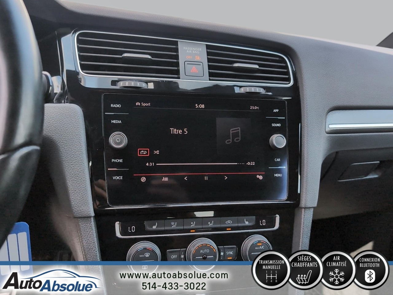 2019 Volkswagen GTI - Image 13