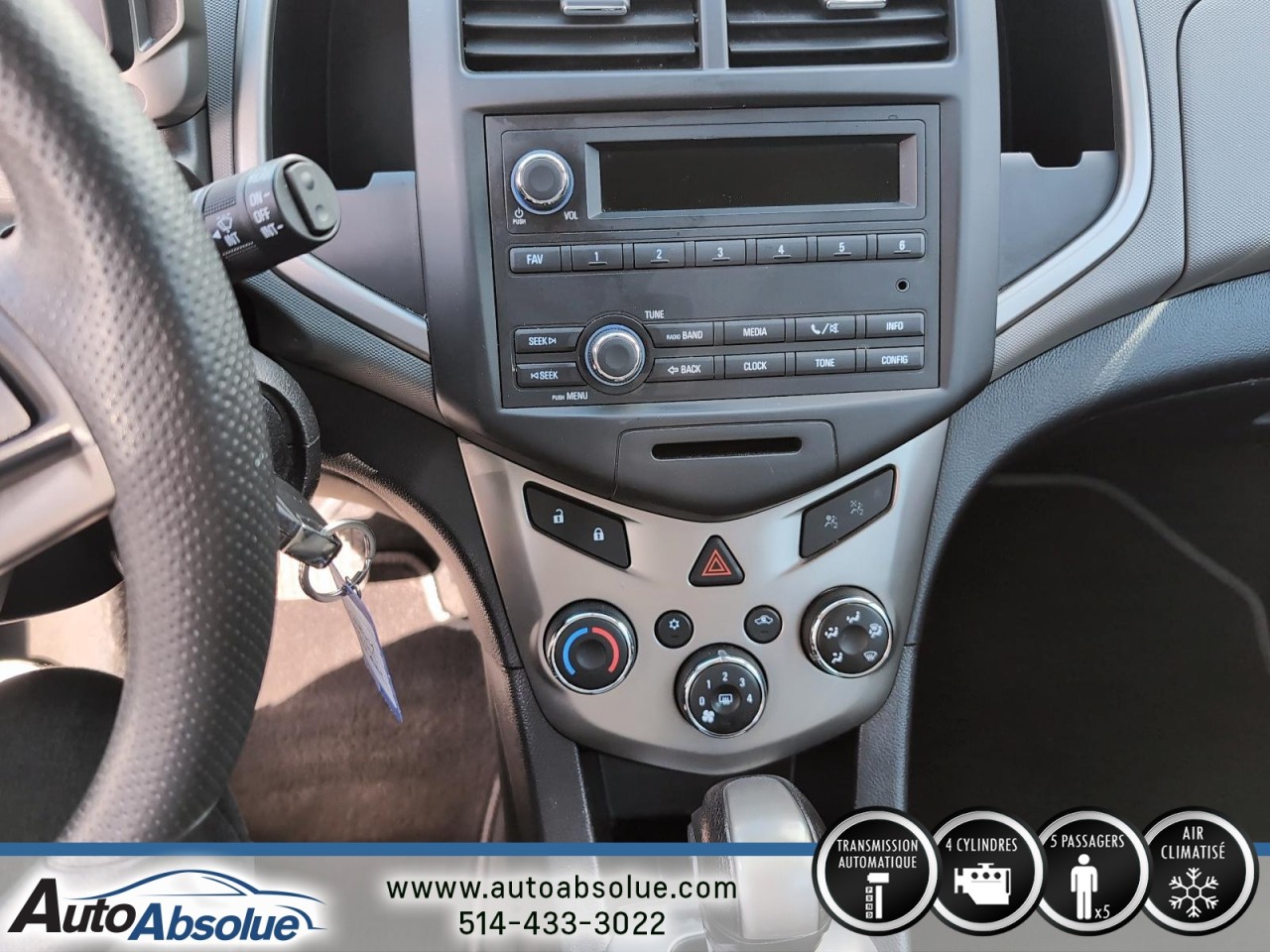 2014 Chevrolet Sonic - Image 13