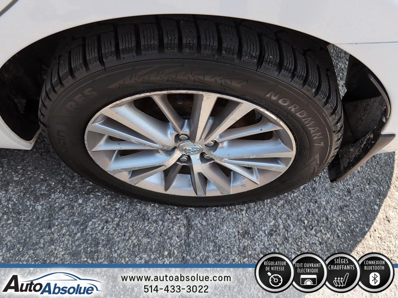 2015 Toyota Corolla - Image 7