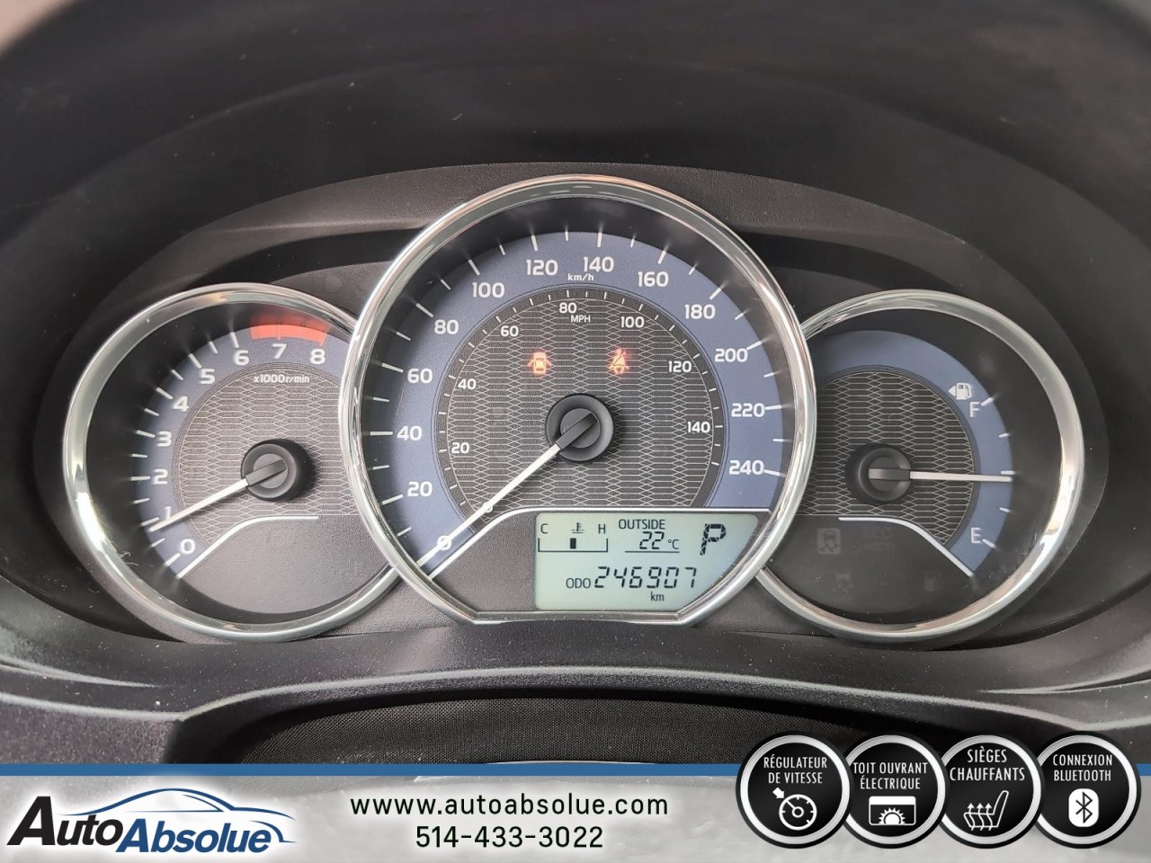 2015 Toyota Corolla - Image 12