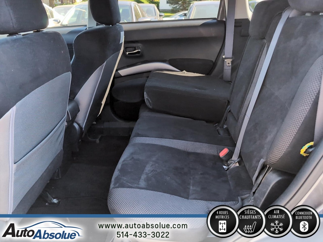 2012 Mitsubishi Outlander - Image 7