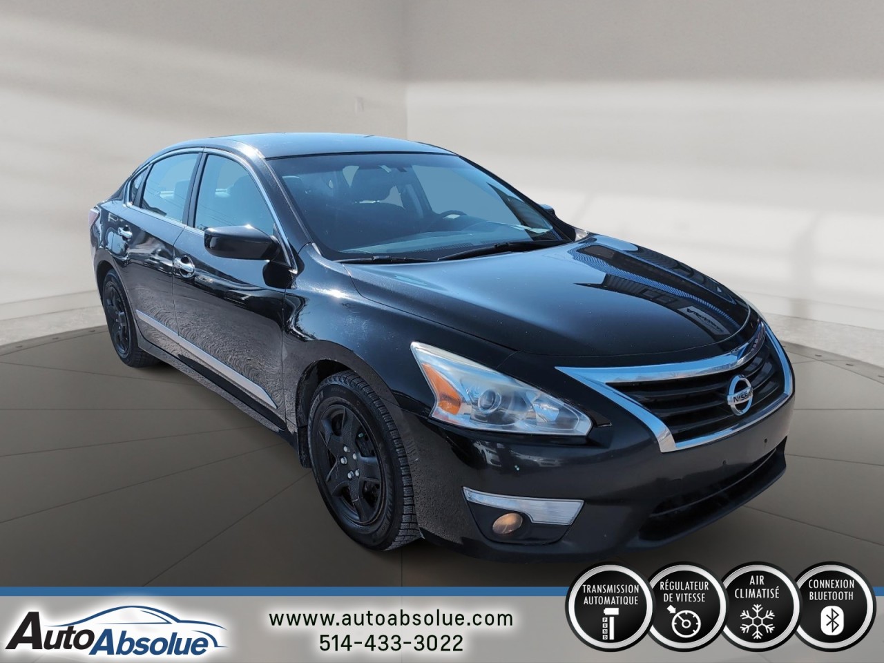 2015 Nissan Altima - Image 2