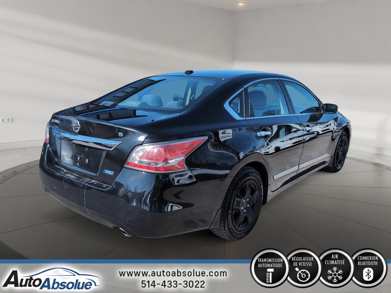 2015 Nissan Altima - Image 3