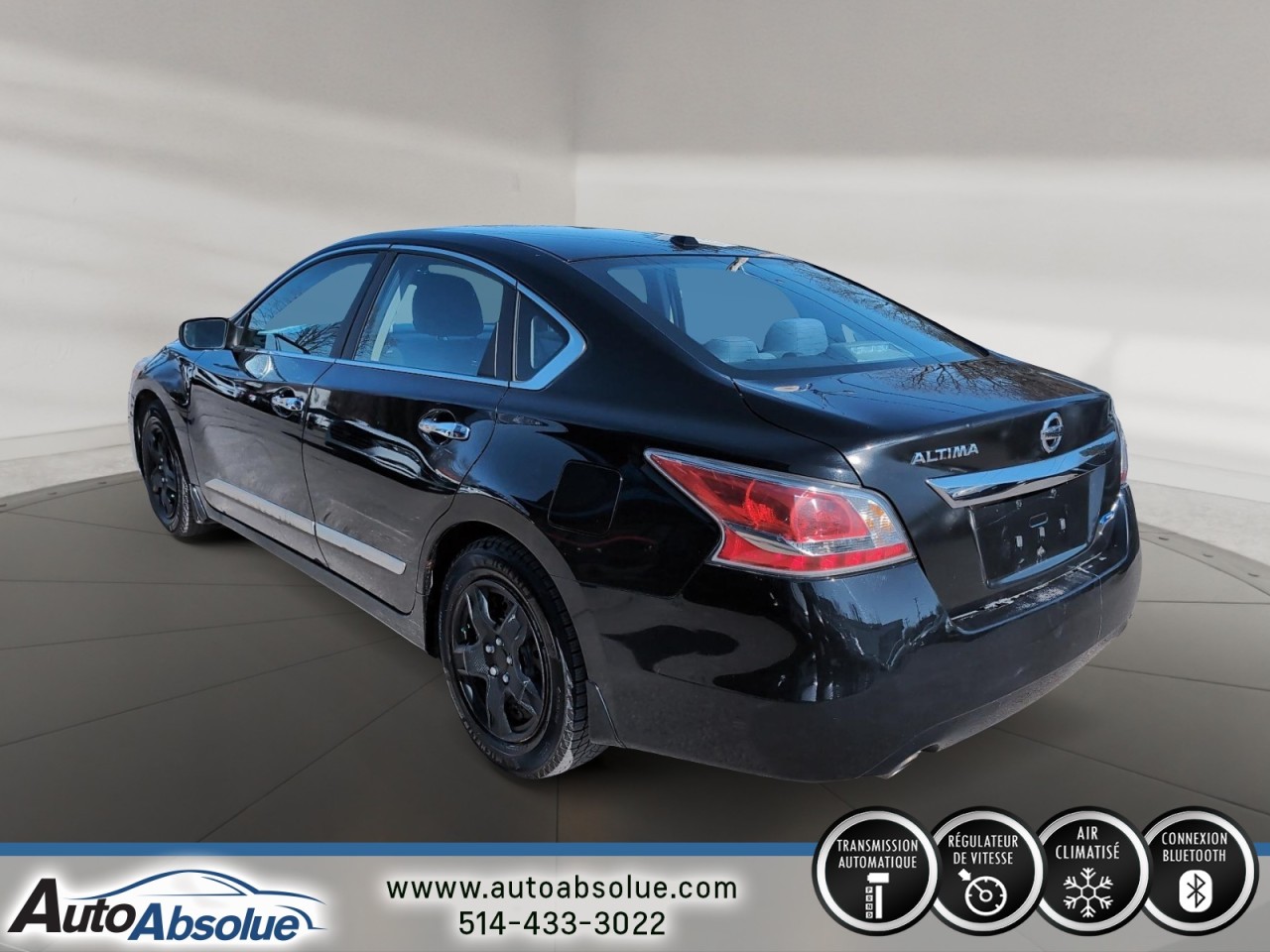 2015 Nissan Altima - Image 4