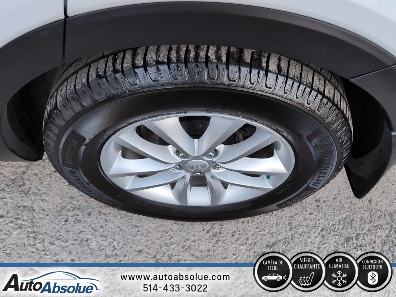 2017 Kia Sorento - Image 7