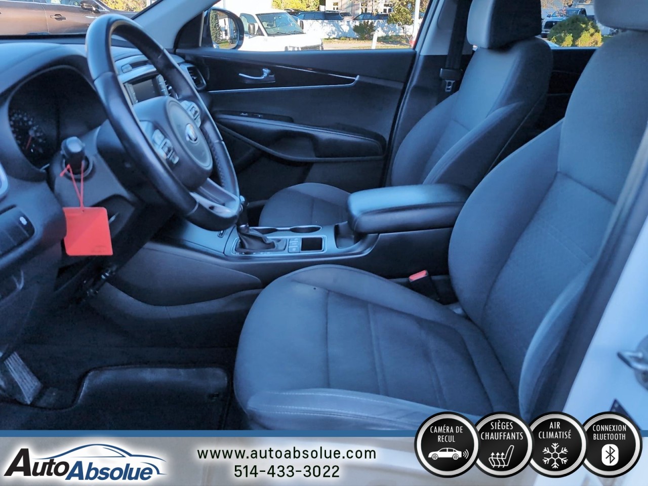 2017 Kia Sorento - Image 9