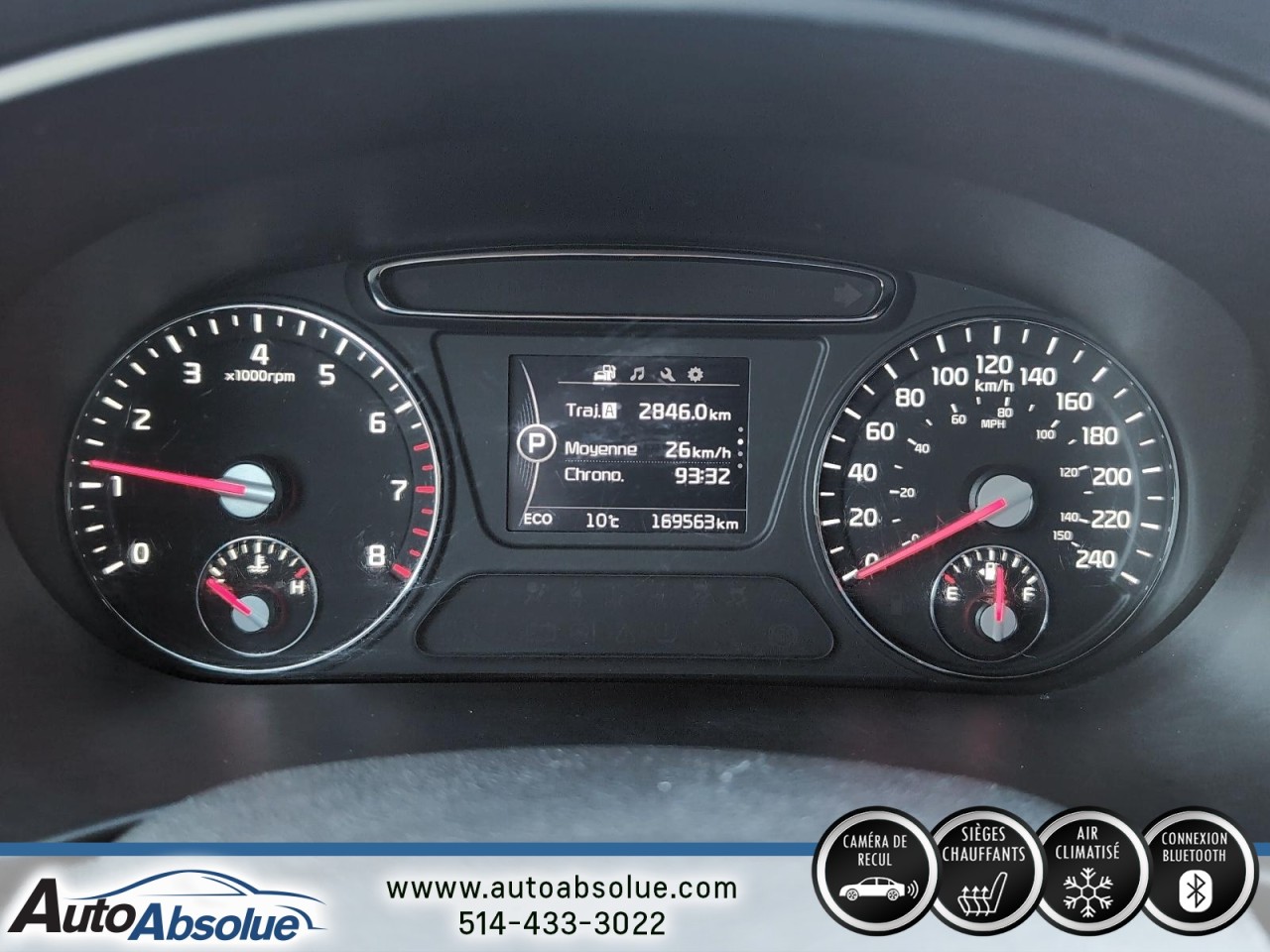 2017 Kia Sorento - Image 13