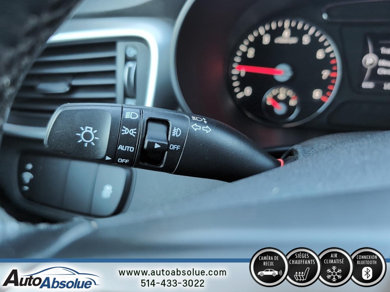 2017 Kia Sorento - Image 17