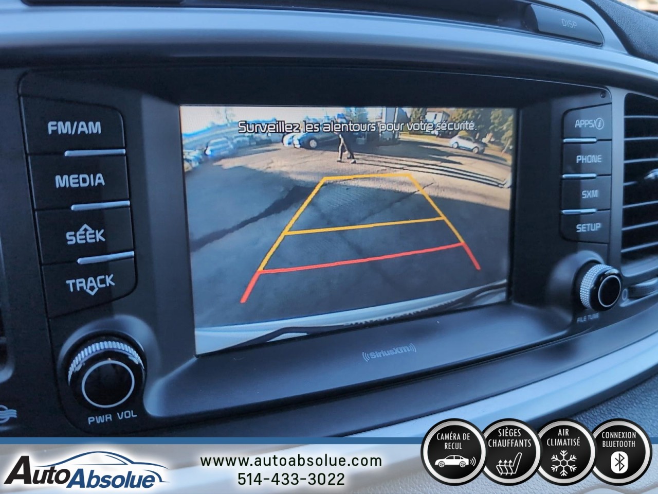 2017 Kia Sorento - Image 18