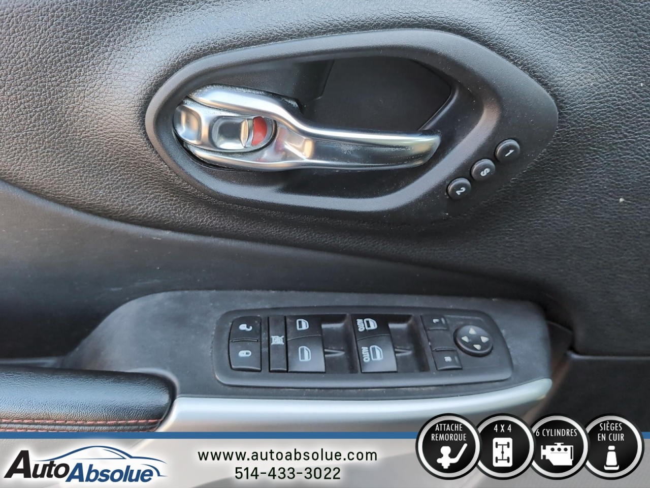 2017 Jeep Cherokee - Image 13