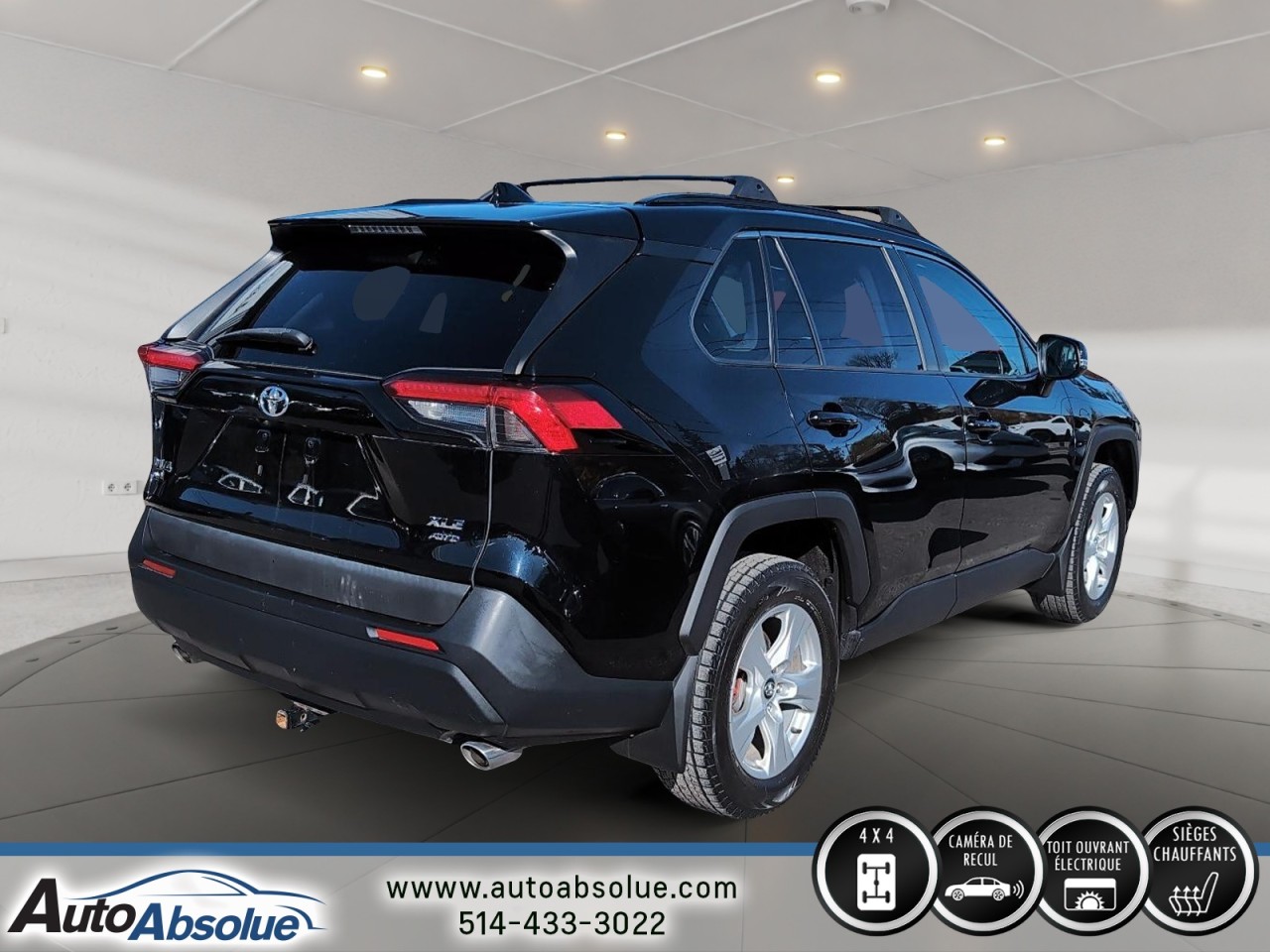 2019 Toyota RAV4 - Image 3