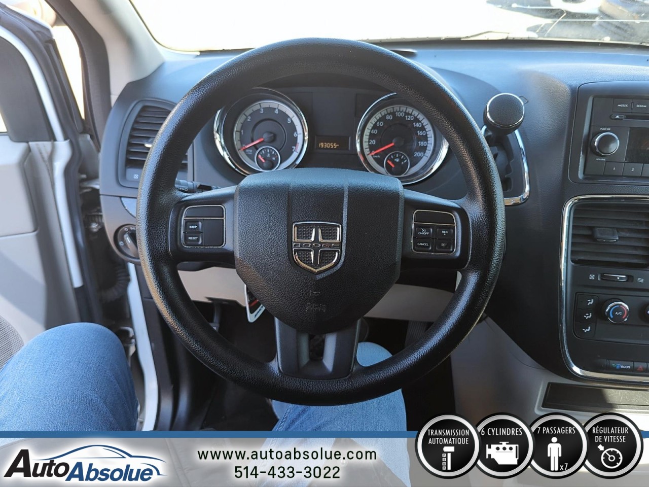 2016 Dodge Grand Caravan - Image 12