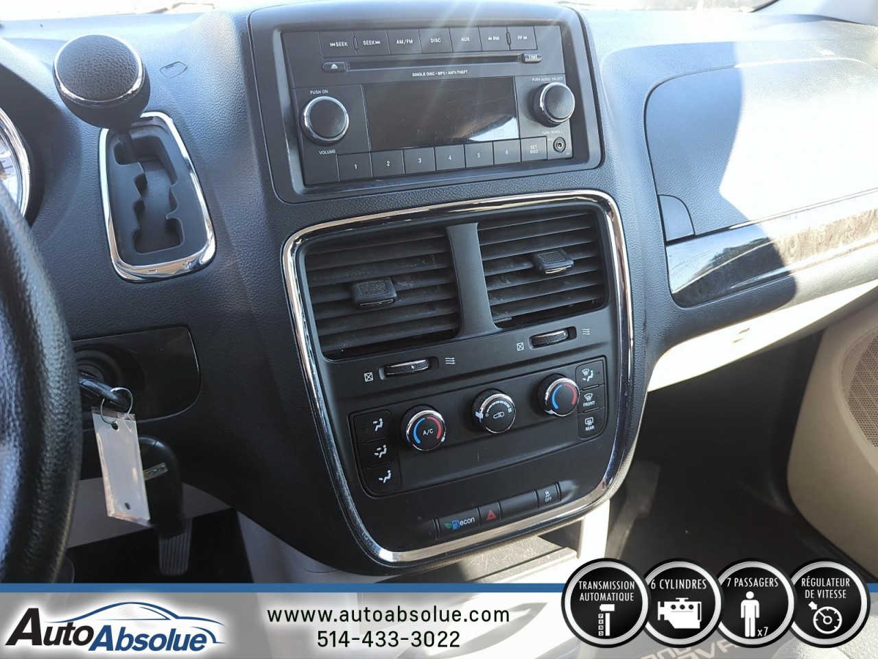 2016 Dodge Grand Caravan - Image 14