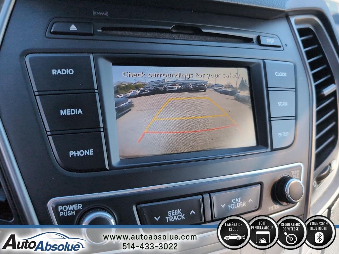 2017 Hyundai Santa Fe Sport - Image 18