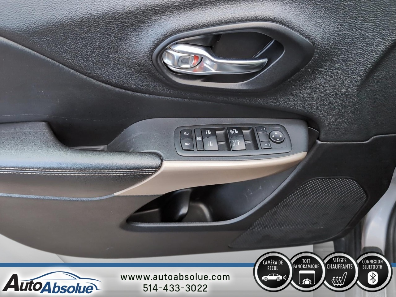 2017 Jeep Cherokee - Image 11