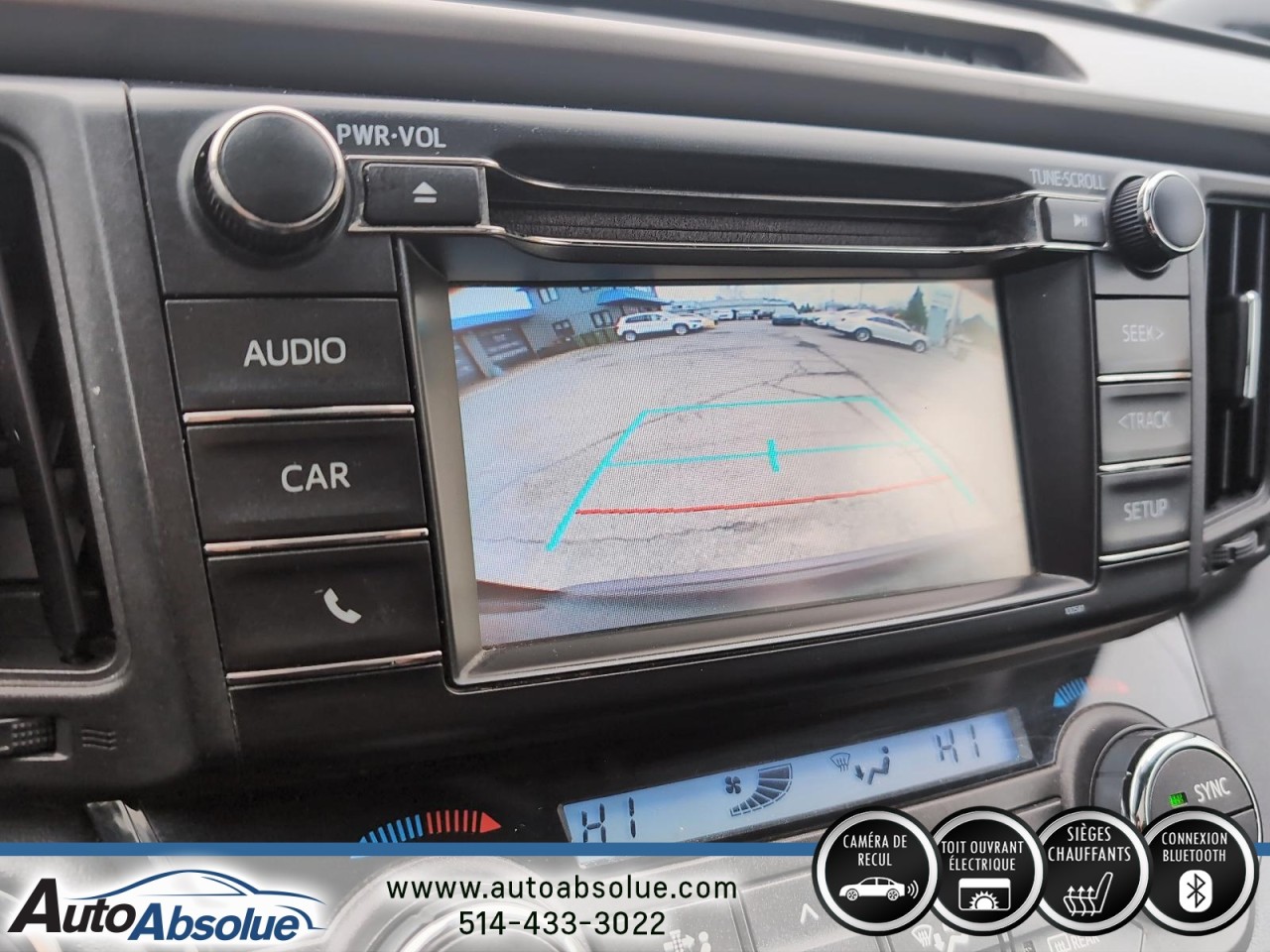 2018 Toyota RAV4 - Image 18