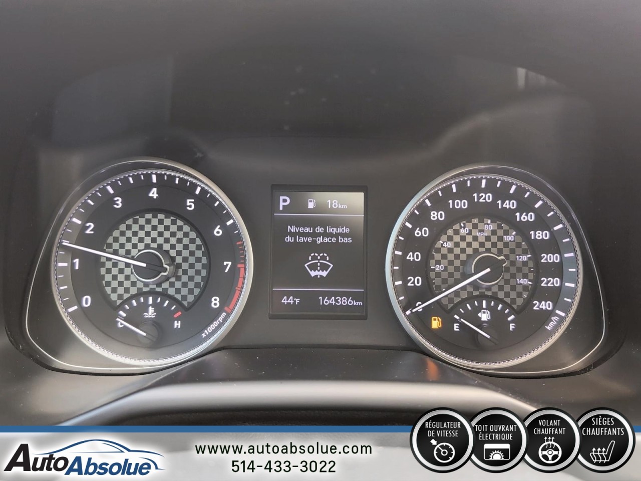 2020 Hyundai Elantra - Image 13