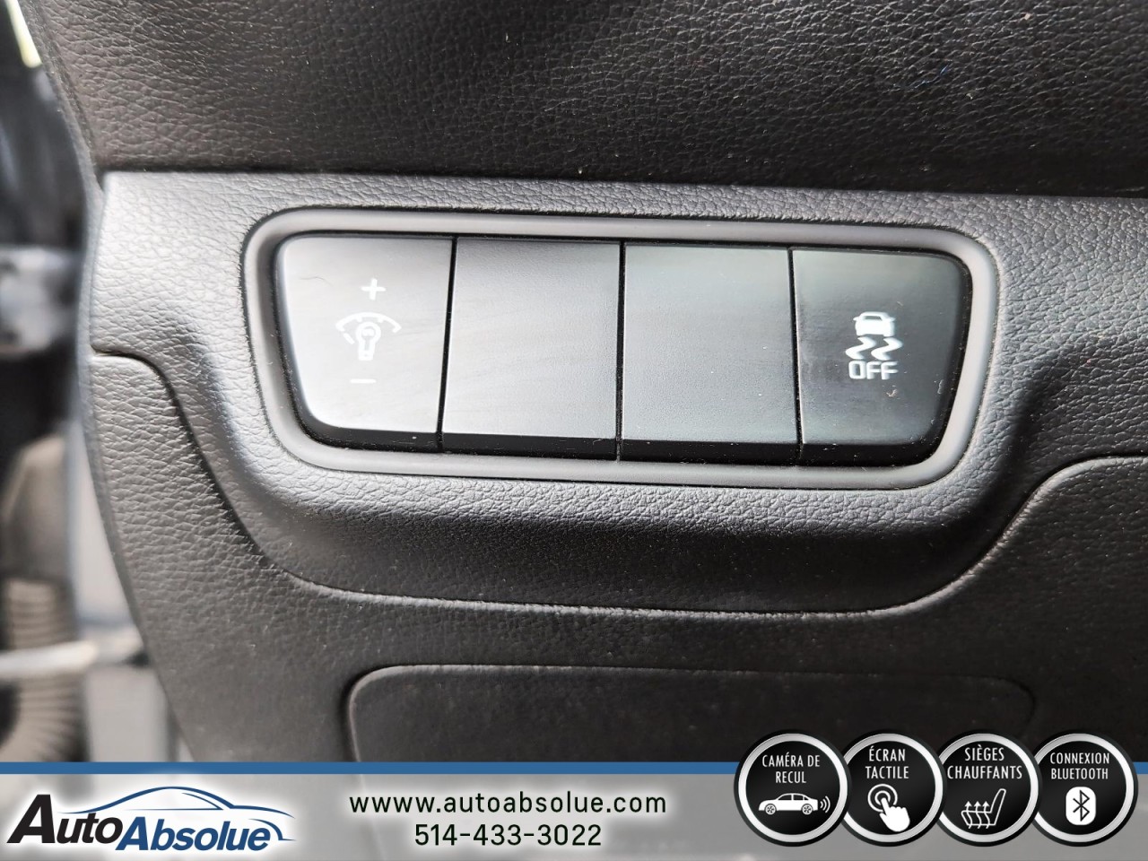 2020 Kia Forte - Image 17