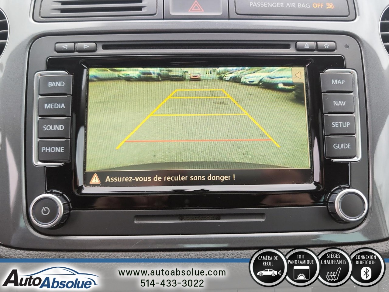 2015 Volkswagen Tiguan - Image 18