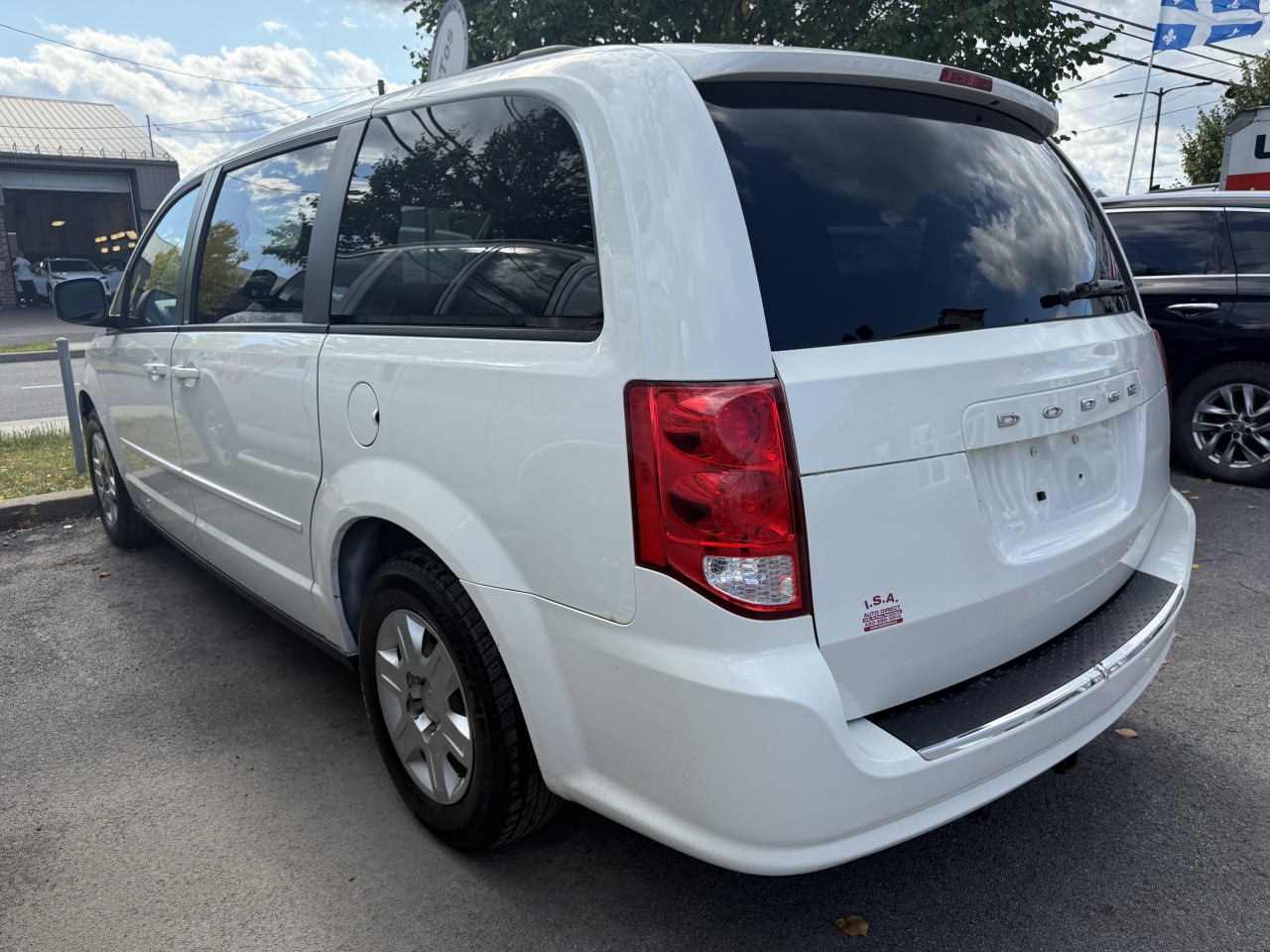 2013 Dodge Grand Caravan - Image 3