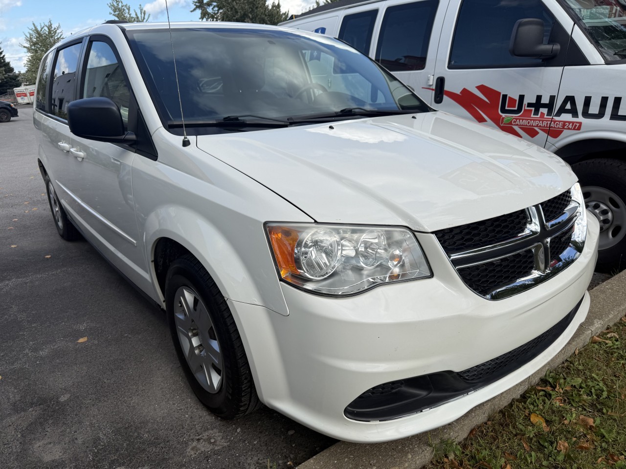 2013 Dodge Grand Caravan - Image 5