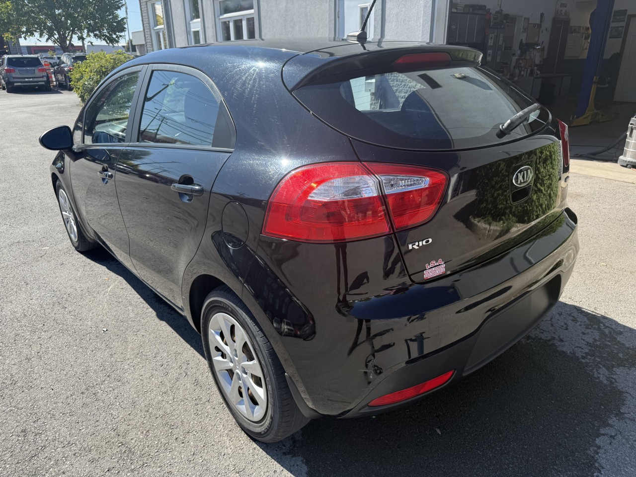 2014 Kia Rio - Image 2