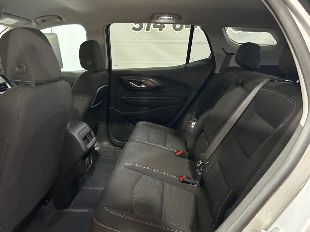 2022 GMC TERRAIN - Image 15