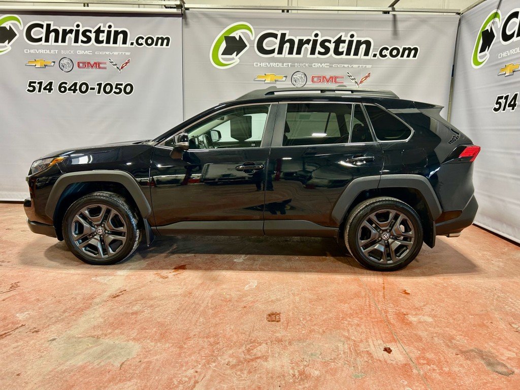 2022 Toyota RAV4 - Image 11