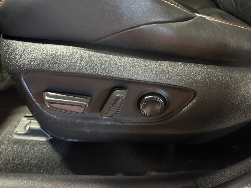 2022 Toyota RAV4 - Image 17