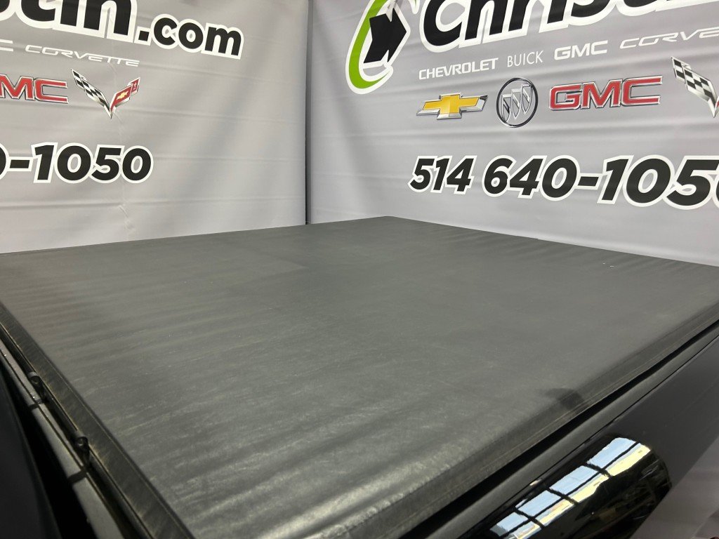 2021 Ram 1500 CLASSIC - Image 11