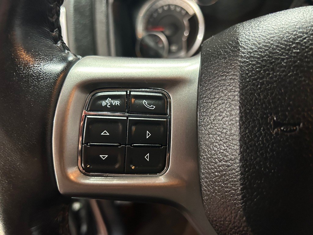 2021 Ram 1500 CLASSIC - Image 15