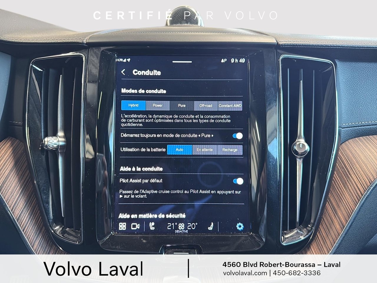 2023 Volvo XC60 Recharge - Image 17