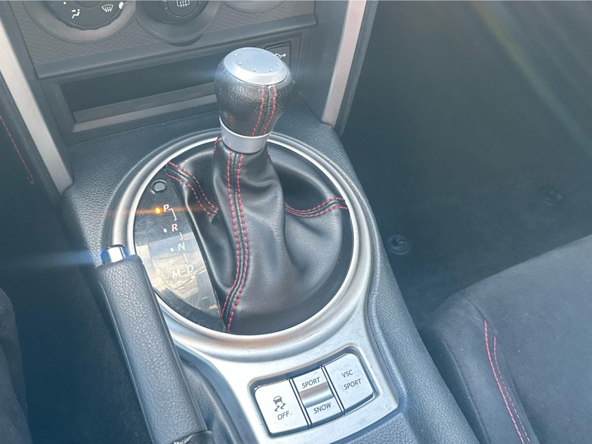 2015 Scion Fr-s - Image 13