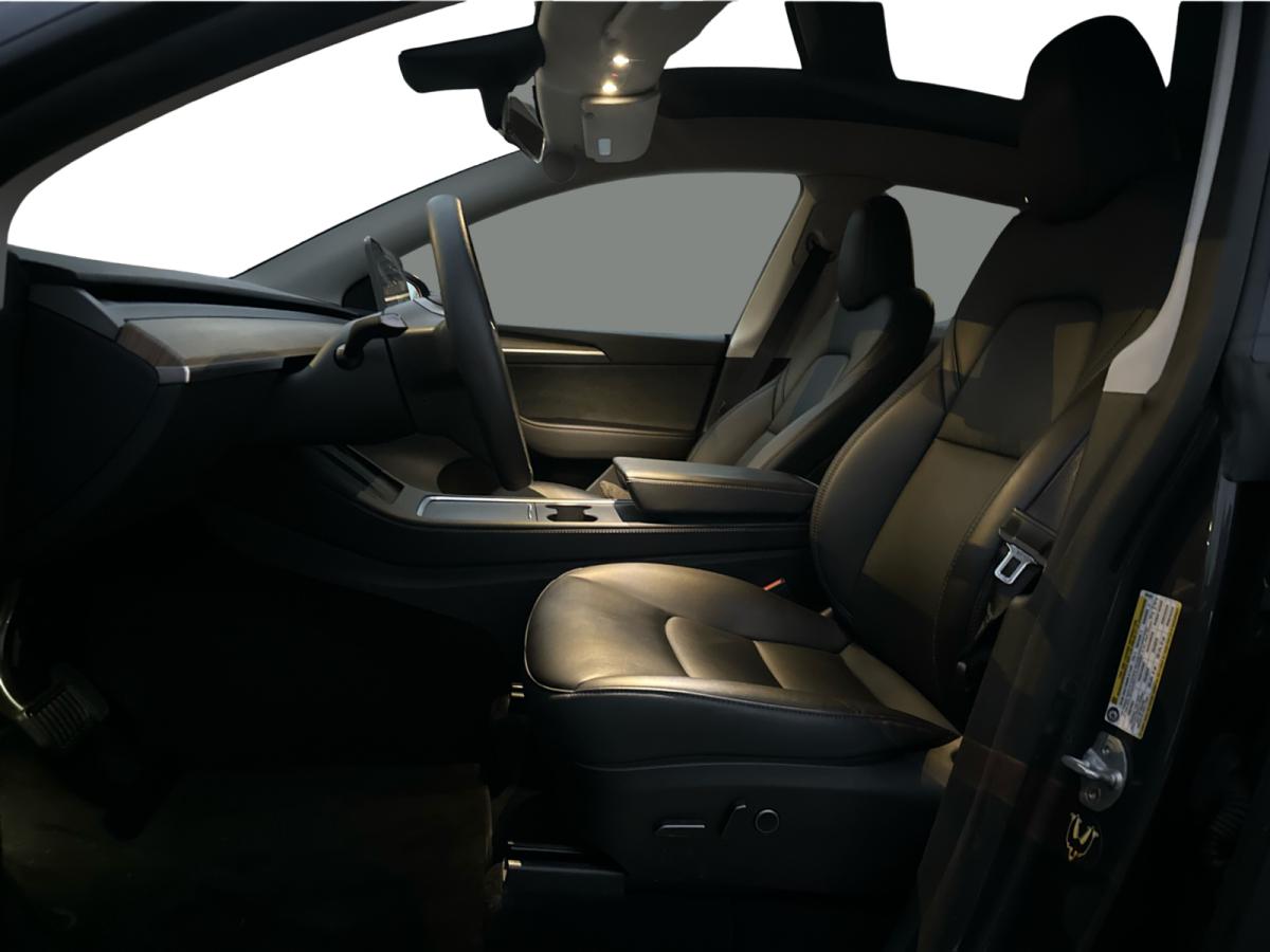 2023 Tesla Model Y - Image 11