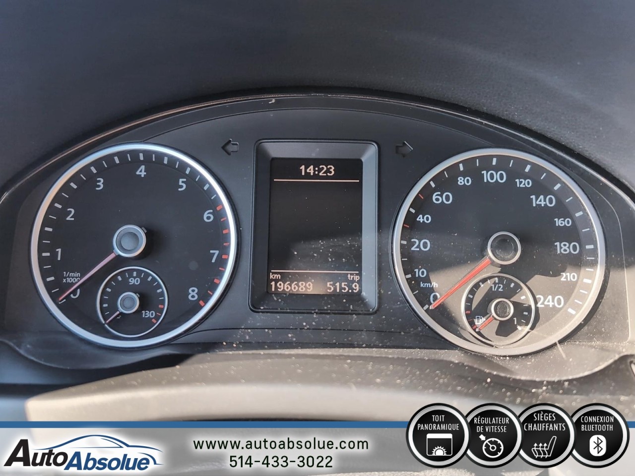 2011 Volkswagen Tiguan - Image 13