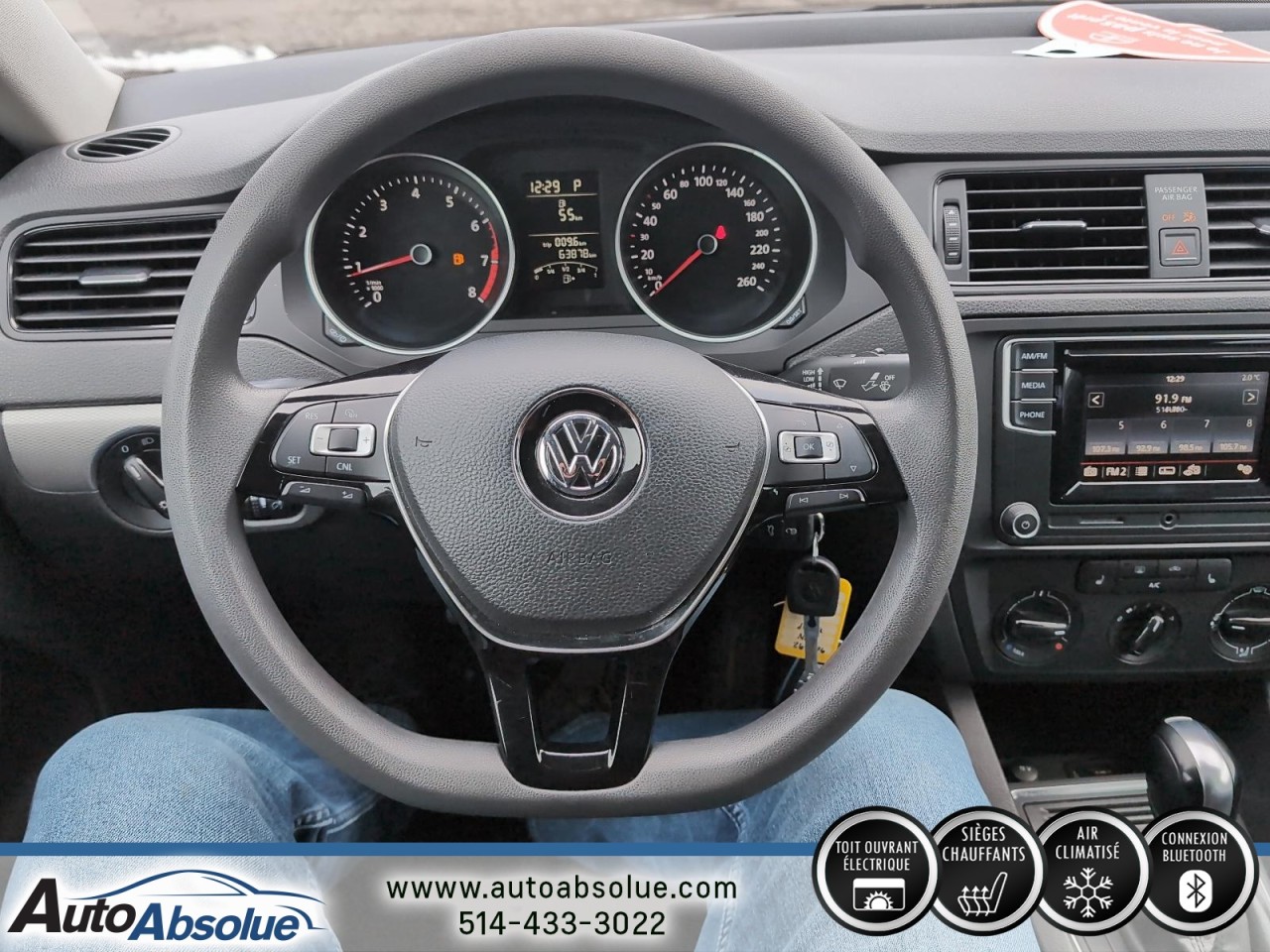 2016 Volkswagen Jetta - Image 12