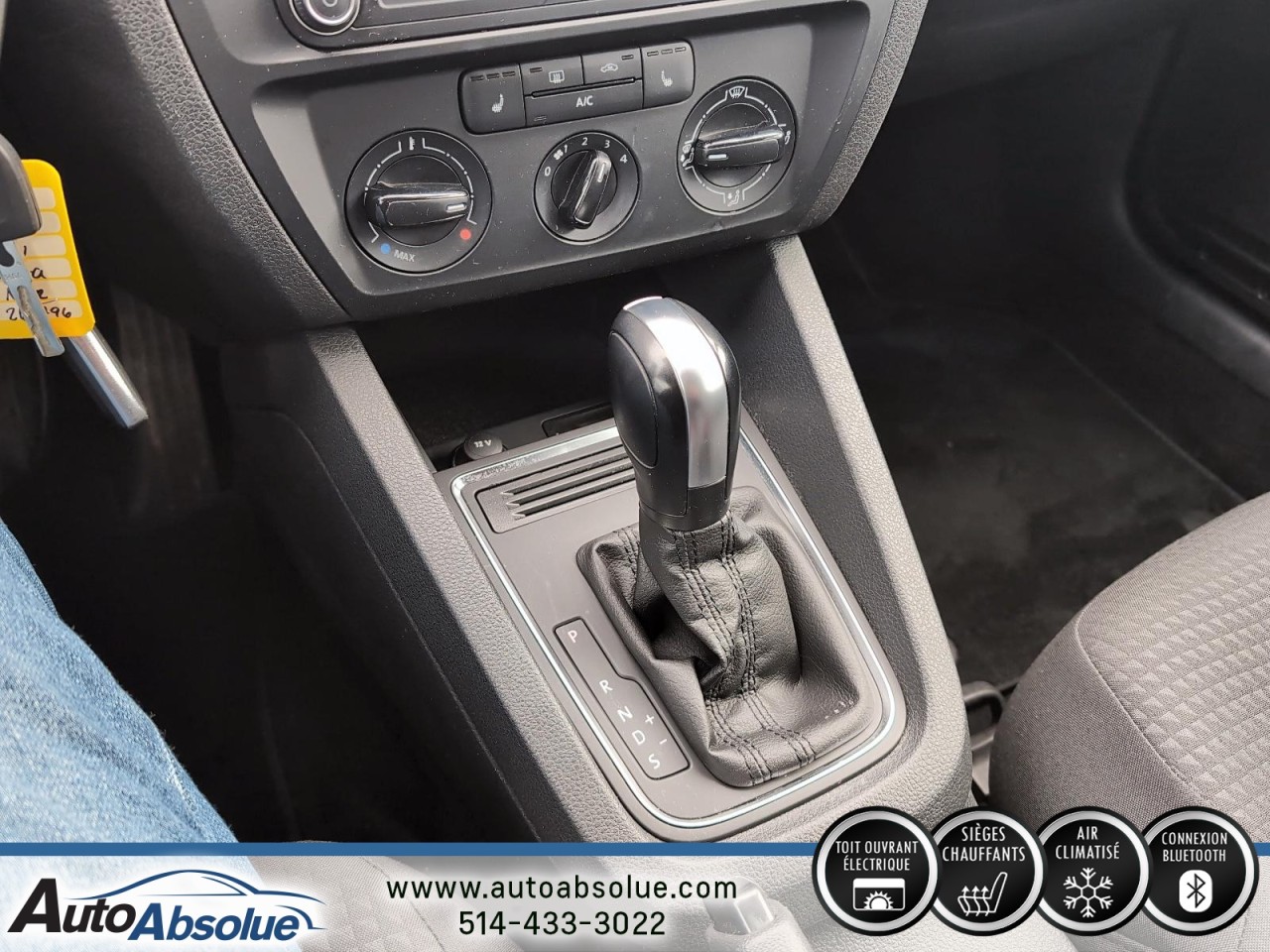 2016 Volkswagen Jetta - Image 15