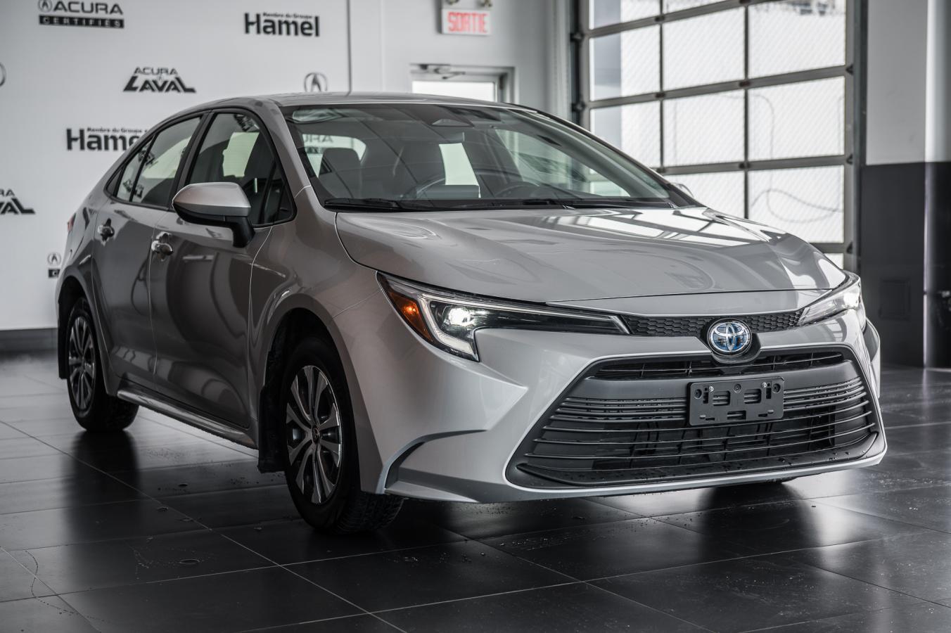 2023 Toyota Corolla - Image 3