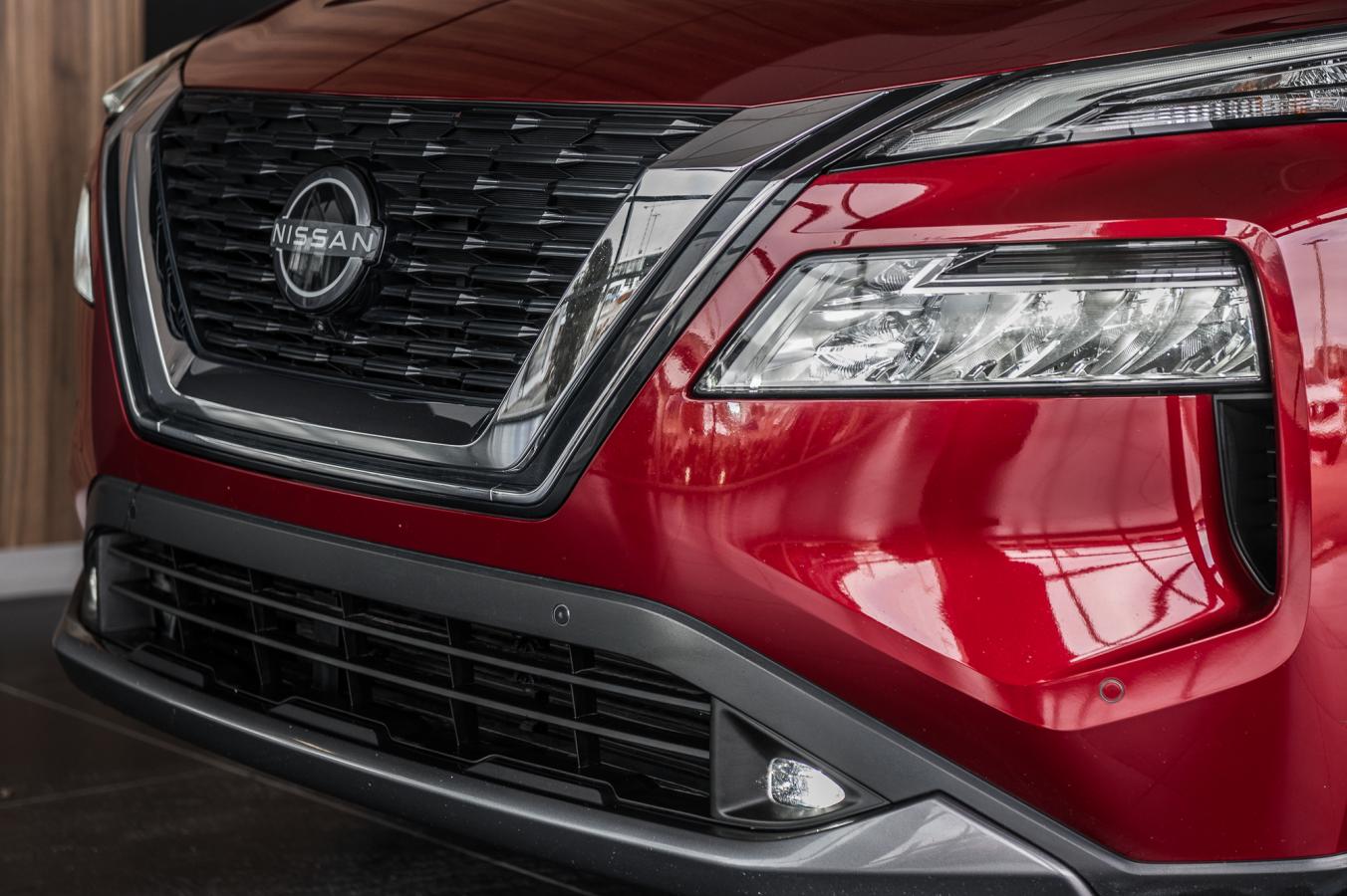 2022 Nissan Rogue - Image 4