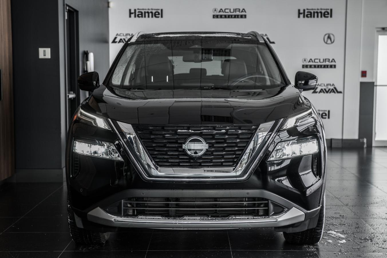 2023 Nissan Rogue - Image 2