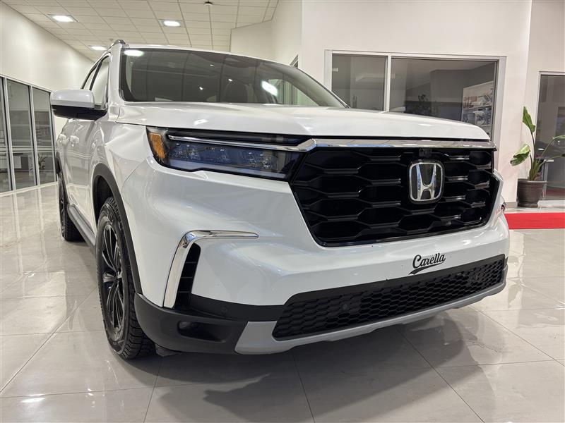 2025 Honda Pilot - Image 2