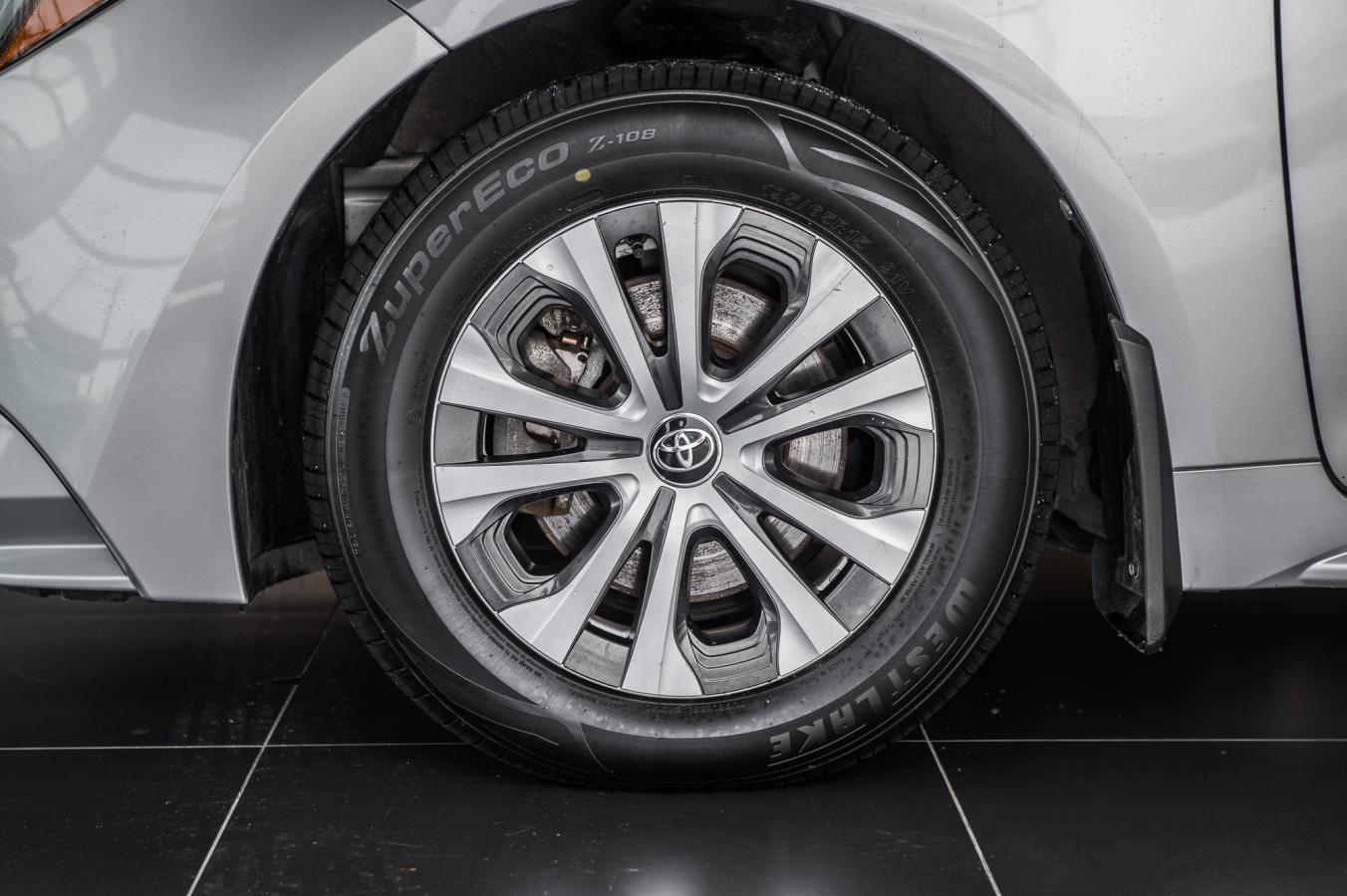 2023 Toyota Corolla - Image 5