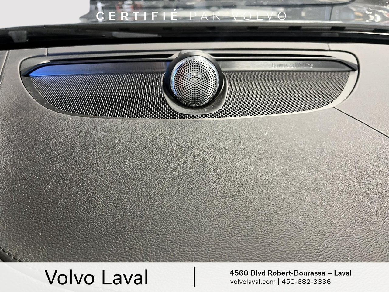 2022 Volvo S90 - Image 18