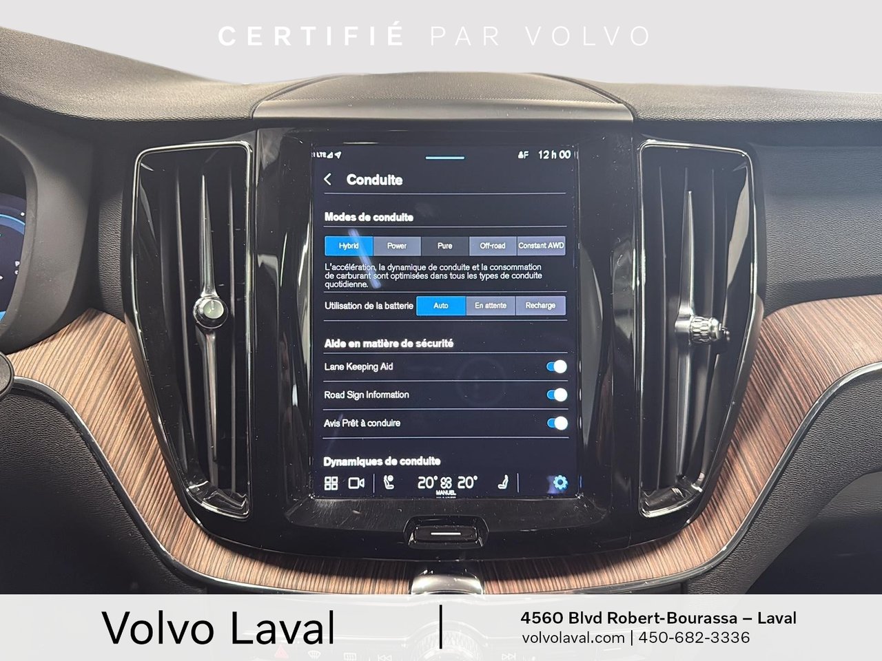 2022 Volvo XC60 Recharge - Image 15