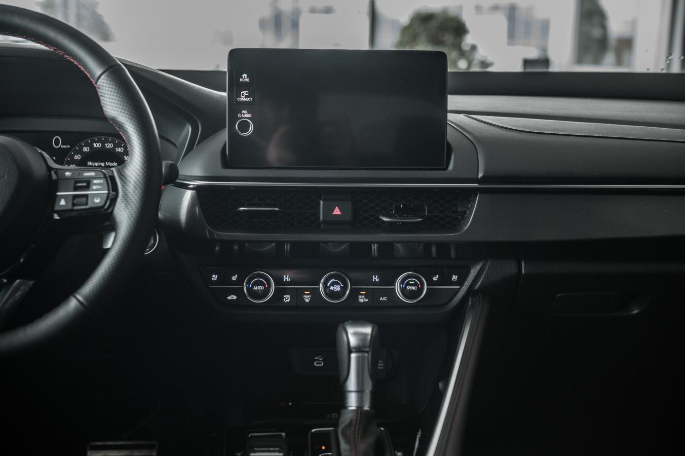 2025 Acura ADX - Image 32